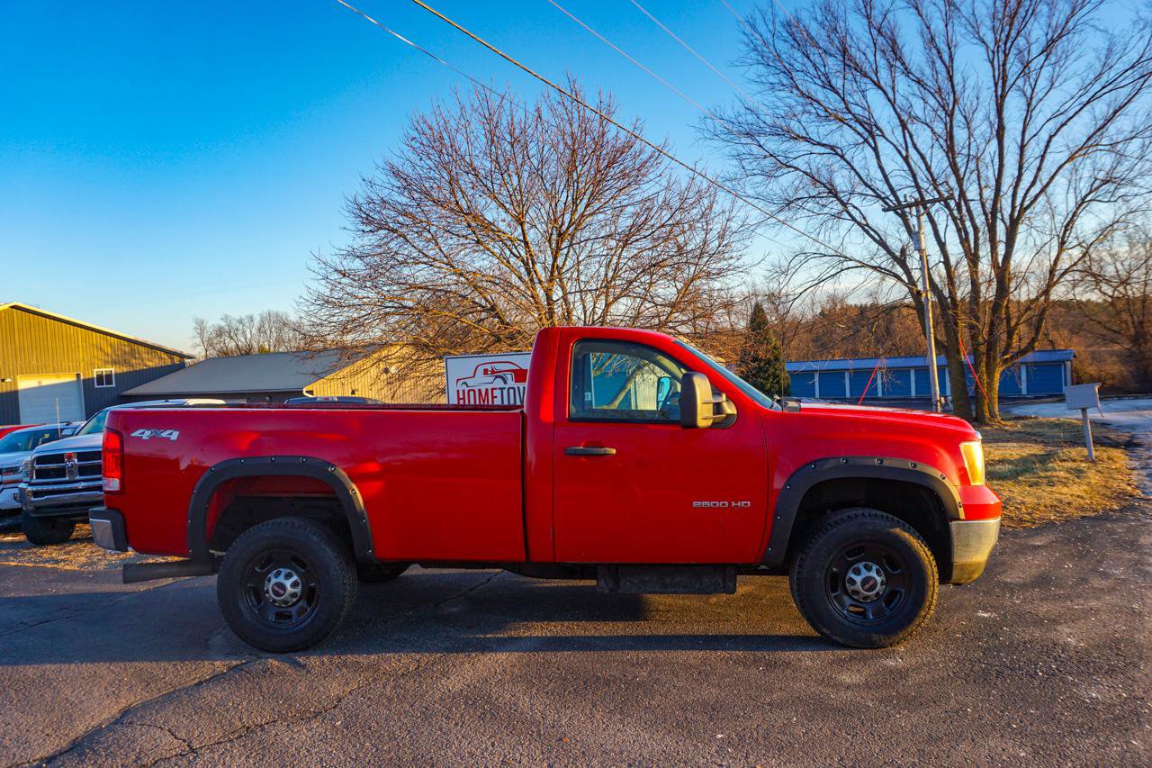 Used 2012 GMC Sierra 2500 W/T w/ Snow Plow Prep Package image 2