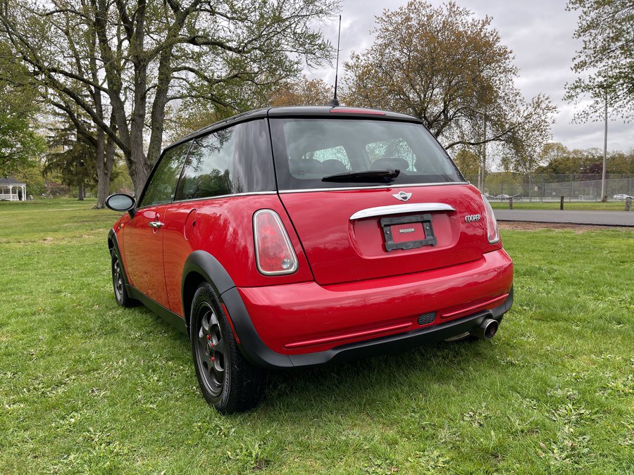 Used 2005 MINI Cooper Hardtop FWD image 15