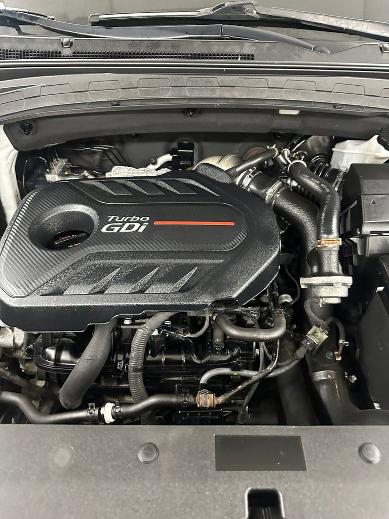 Used 2019 Hyundai Santa Fe AWD image 7