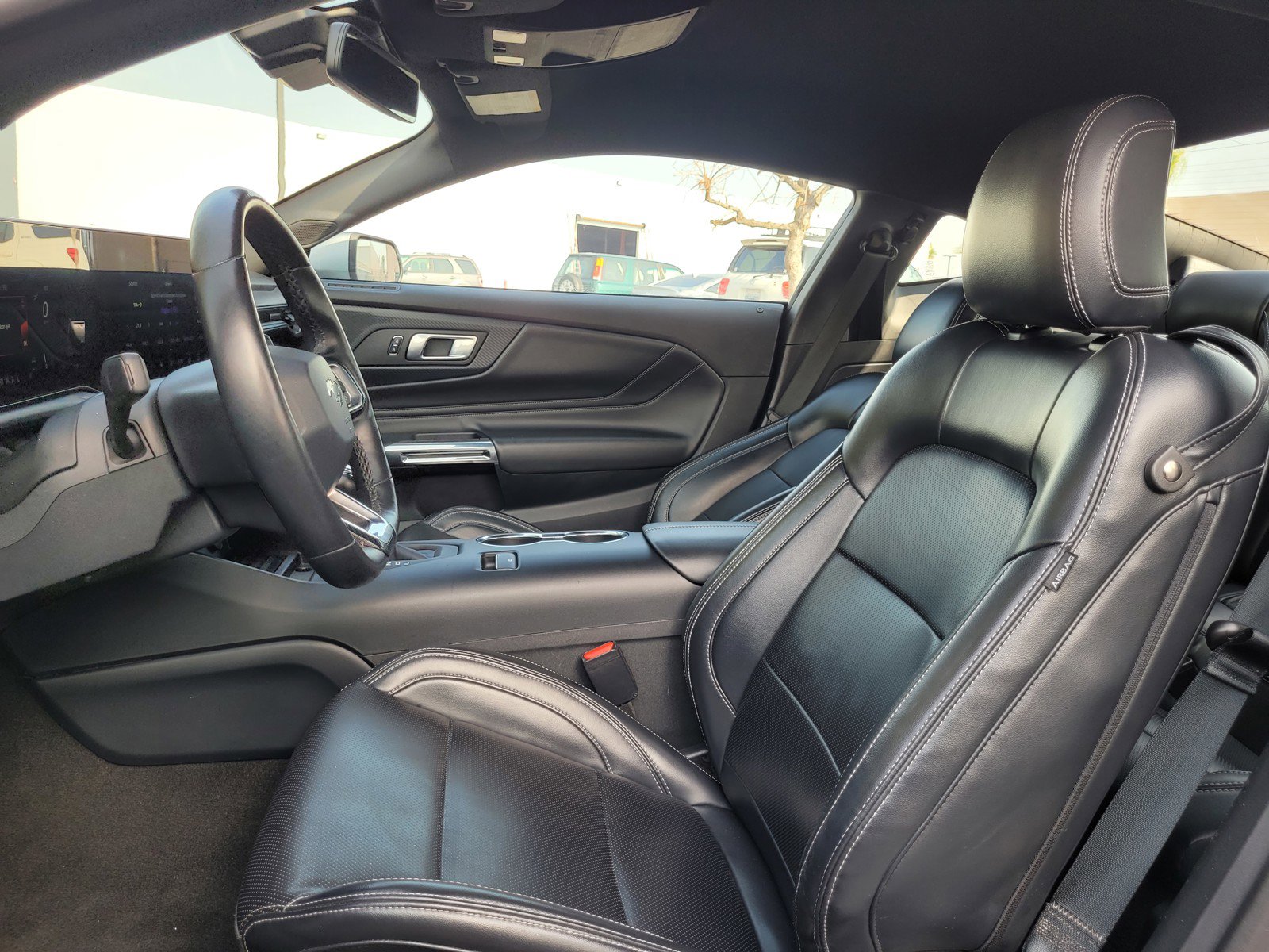 Used 2024 Ford Mustang Premium image 10