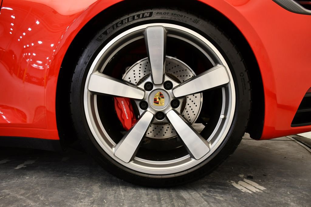 Used 2020 Porsche 911 Carrera S image 17