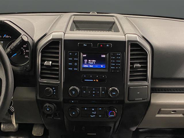 Used 2017 Ford F150 XLT w/ Trailer Tow Package image 7