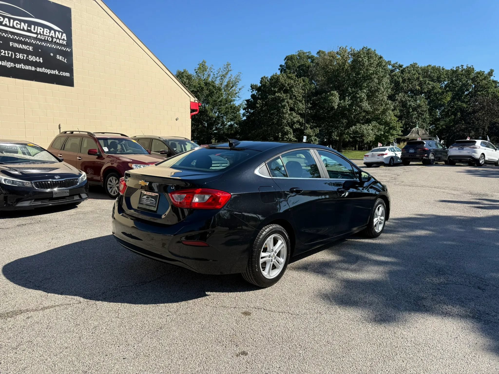 Used 2016 Chevrolet Cruze LT FWD image 7
