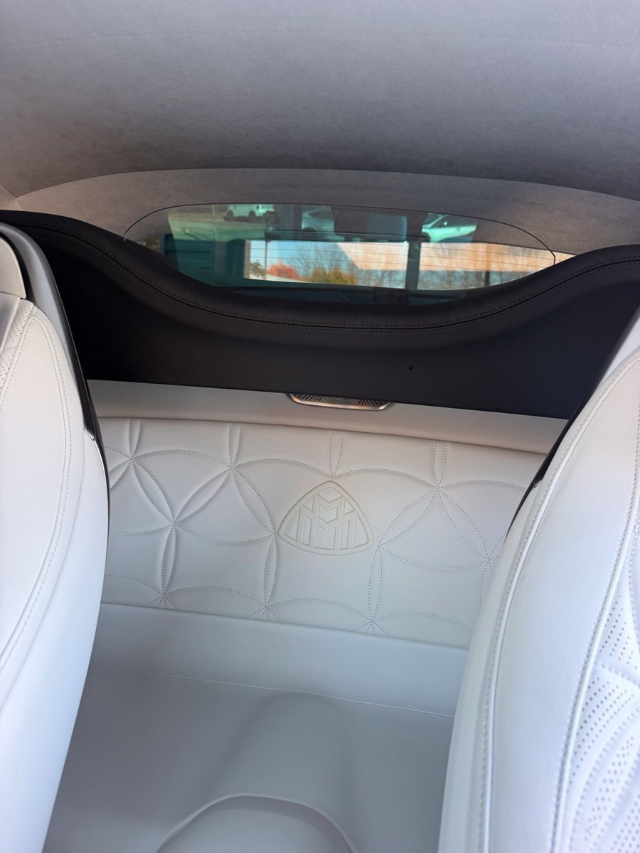 Used 2026 Mercedes-Benz Maybach SL 680 image 18