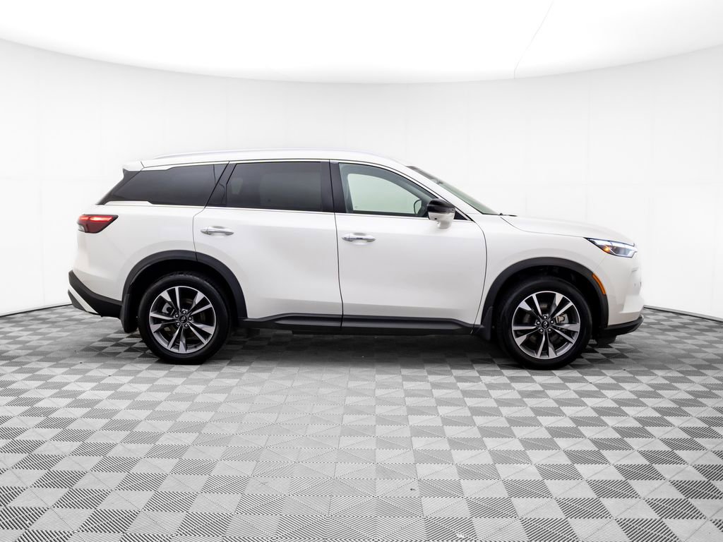 Certified 2025 INFINITI QX60 Luxe AWD/4WD image 6