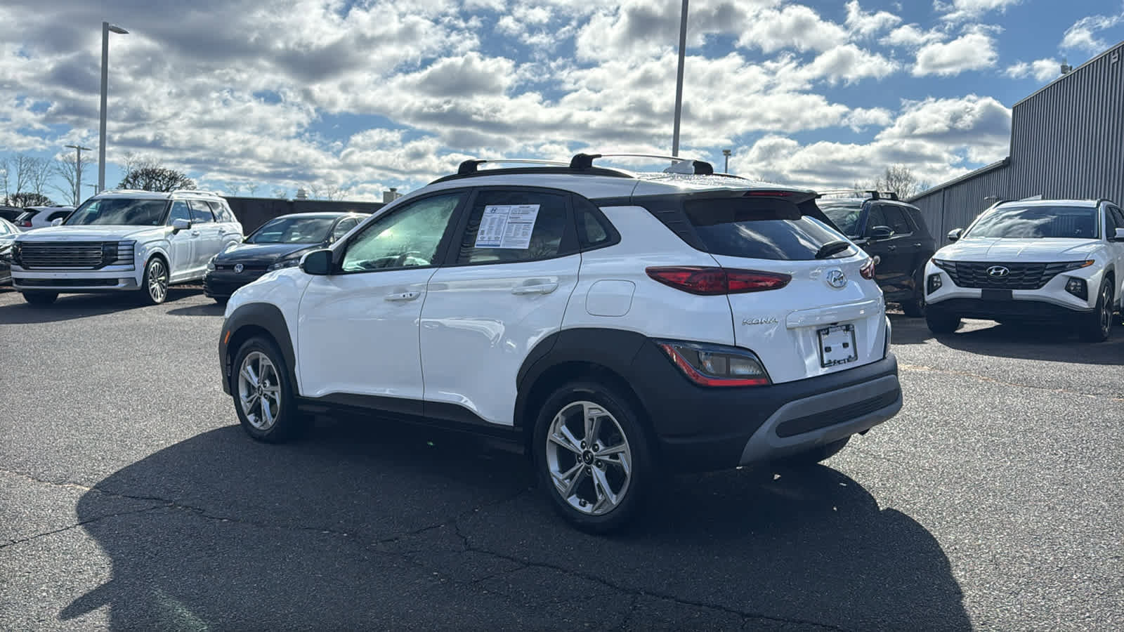 Used 2023 Hyundai Kona SEL image 8