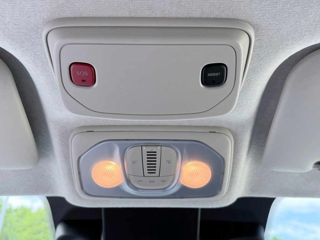 Used 2026 RAM ProMaster 2500 w/ Convenience Group FWD image 22