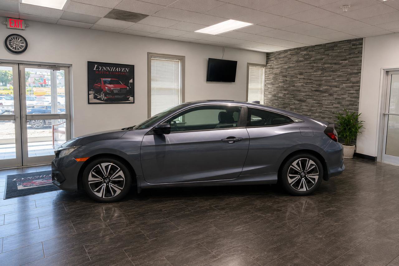 Used 2018 Honda Civic EX-T image 7