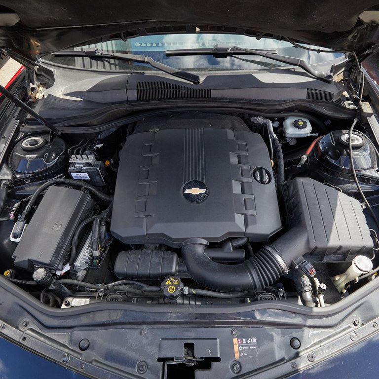 Used 2015 Chevrolet Camaro LS RWD image 9