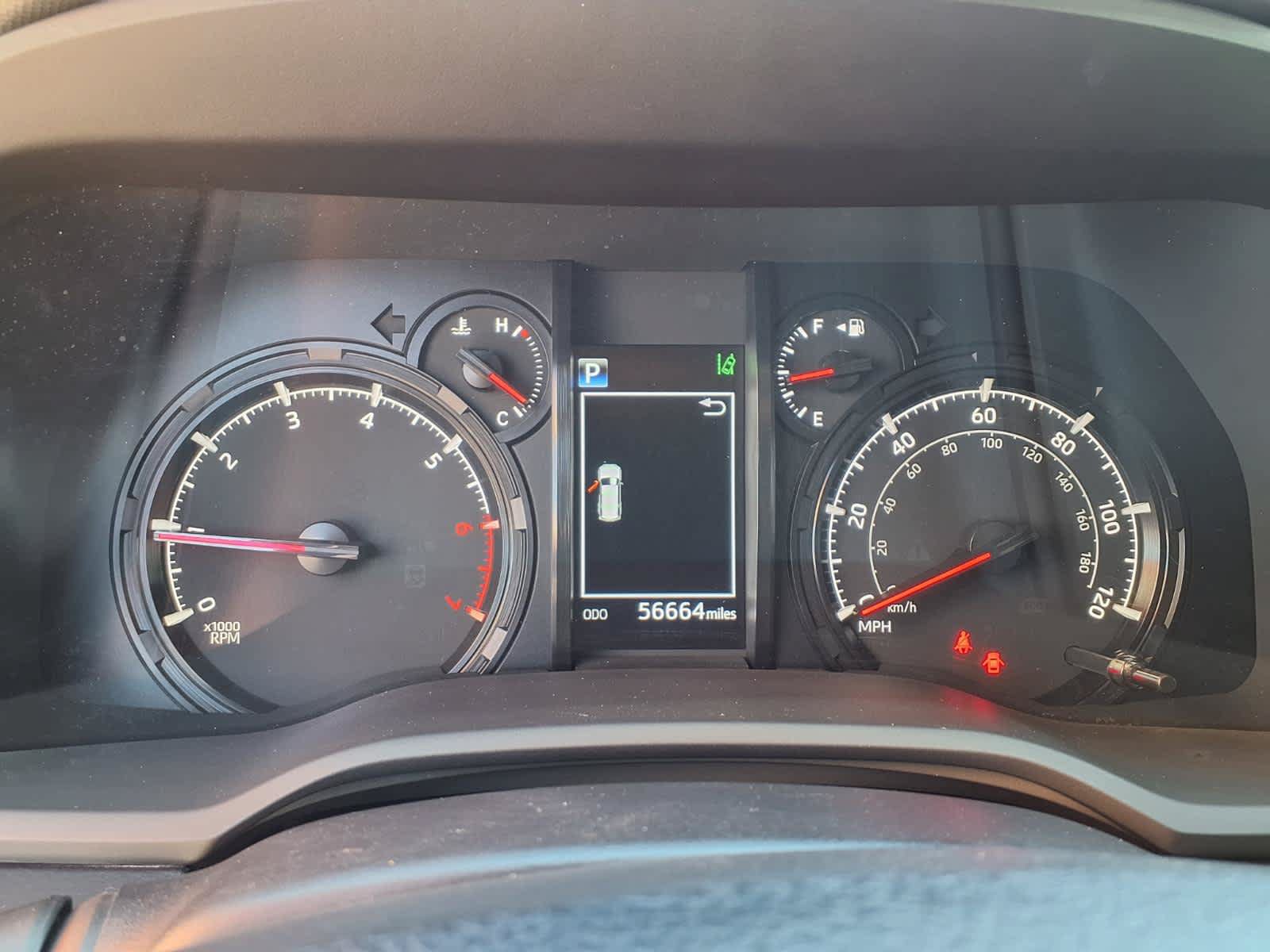 Used 2020 Toyota 4Runner SR5 w/ Wilderness Package AWD/4WD image 18
