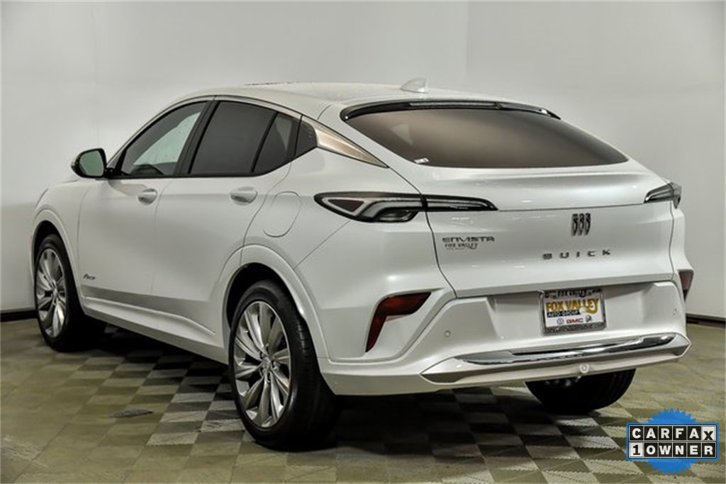 Certified 2024 Buick Envista Avenir image 4