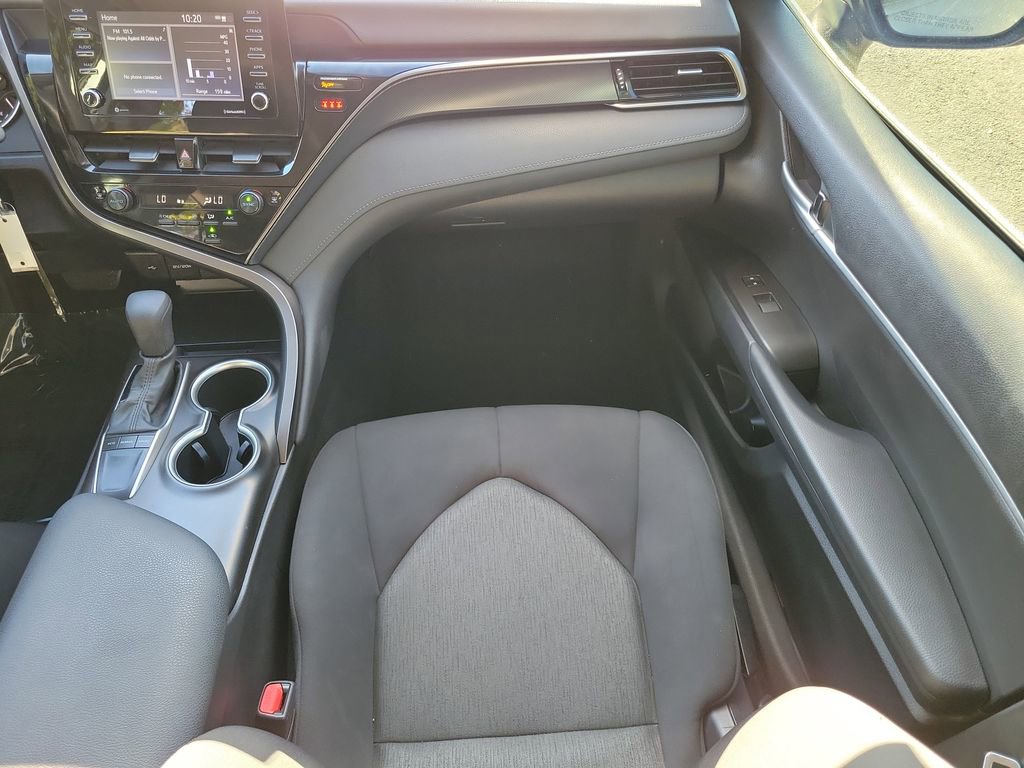 Used 2023 Toyota Camry LE image 18
