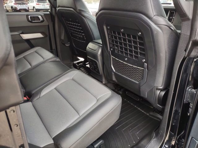 Used 2023 Ford Bronco Everglades image 21