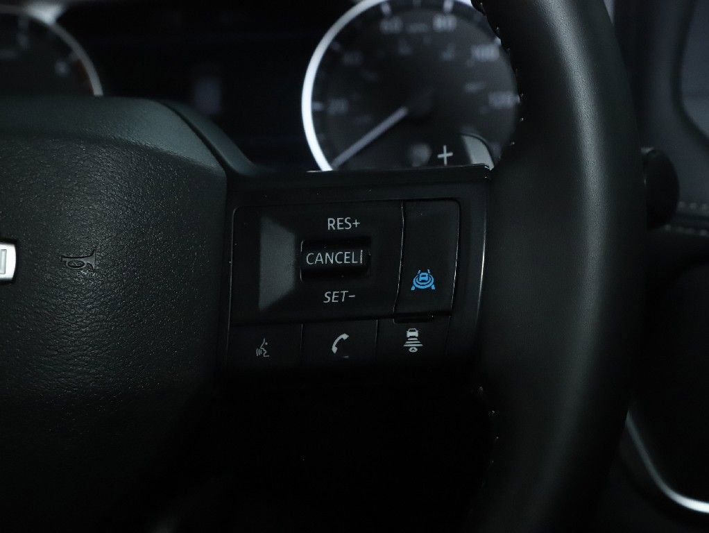 Certified 2026 Nissan Rogue SV AWD/4WD image 23