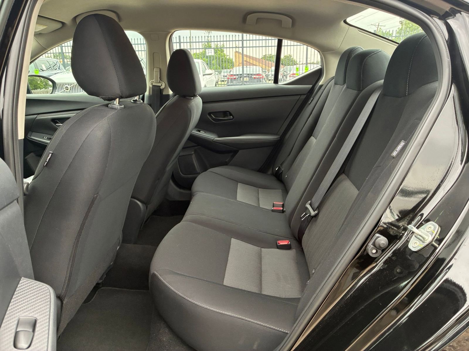 Used 2025 Nissan Sentra SV FWD image 19