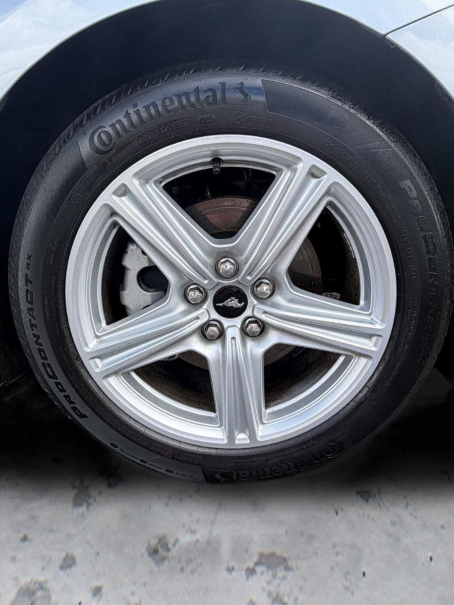 Used 2026 Ford Mustang Premium RWD image 9