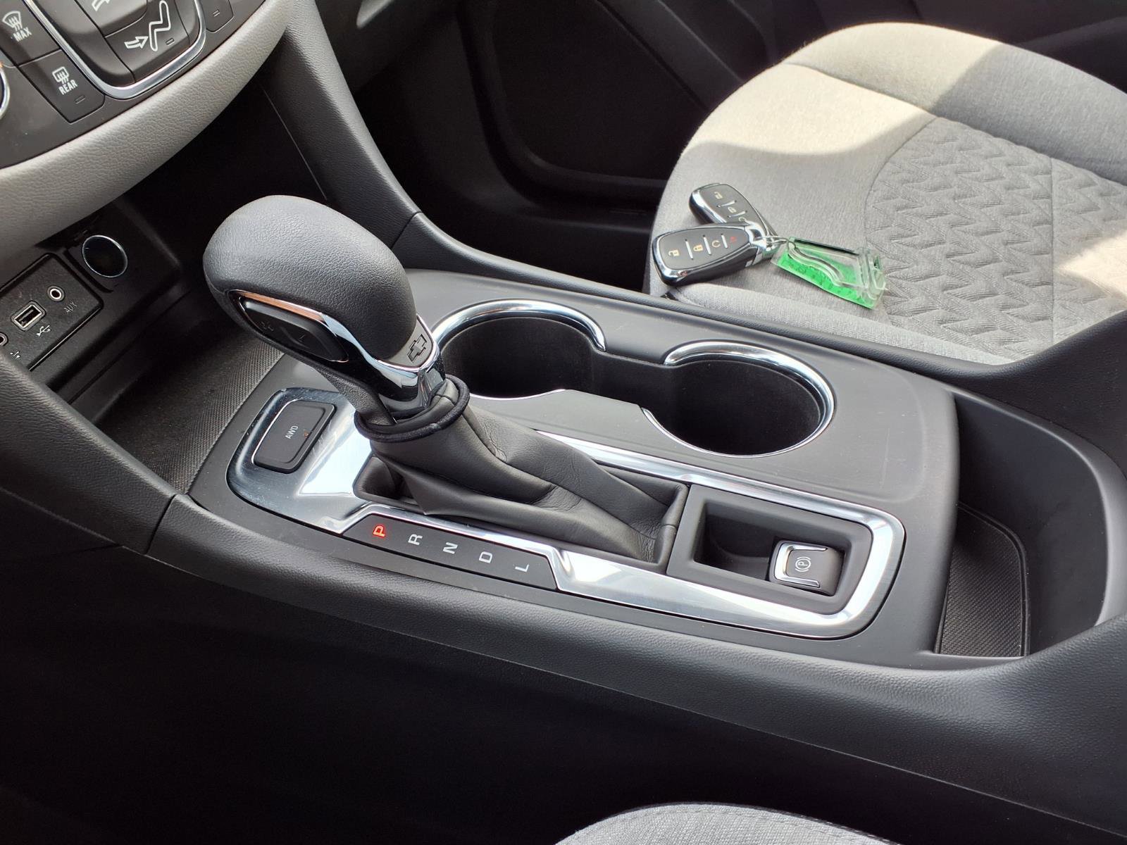 Used 2023 Chevrolet Equinox LS image 14