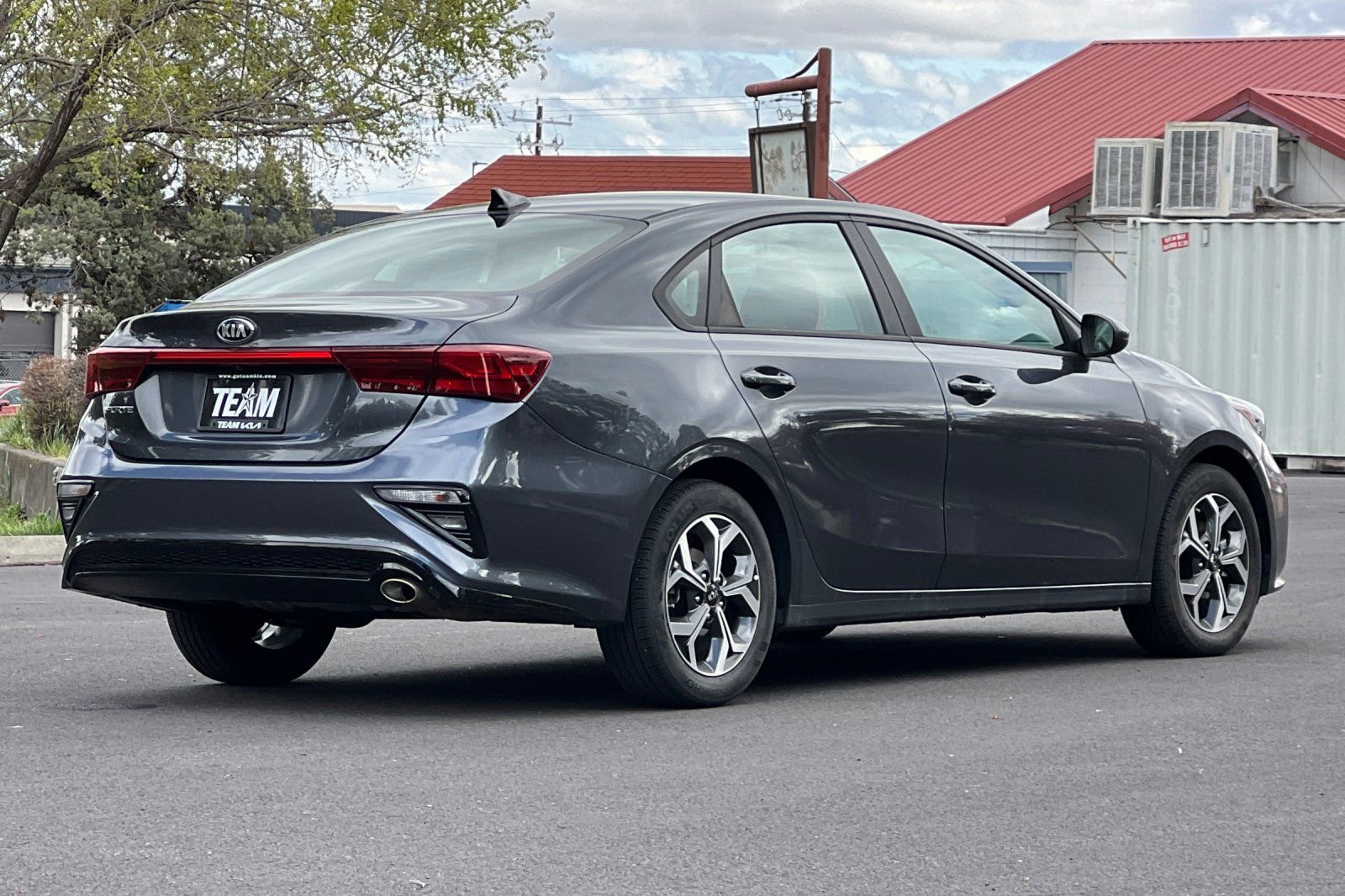 Certified 2021 Kia Forte LXS FWD image 4
