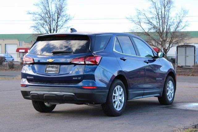 Used 2022 Chevrolet Equinox LT w/ Driver Convenience Package image 6