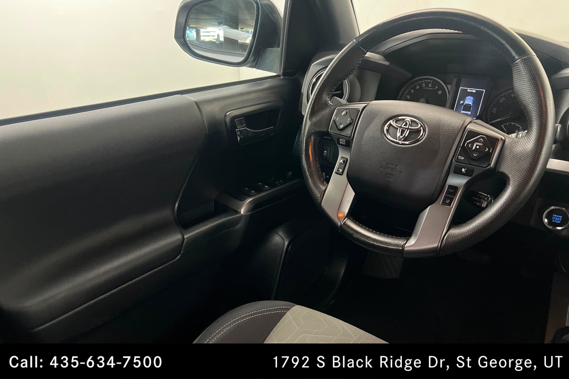 Used 2022 Toyota RAV4 XSE AWD/4WD image 11
