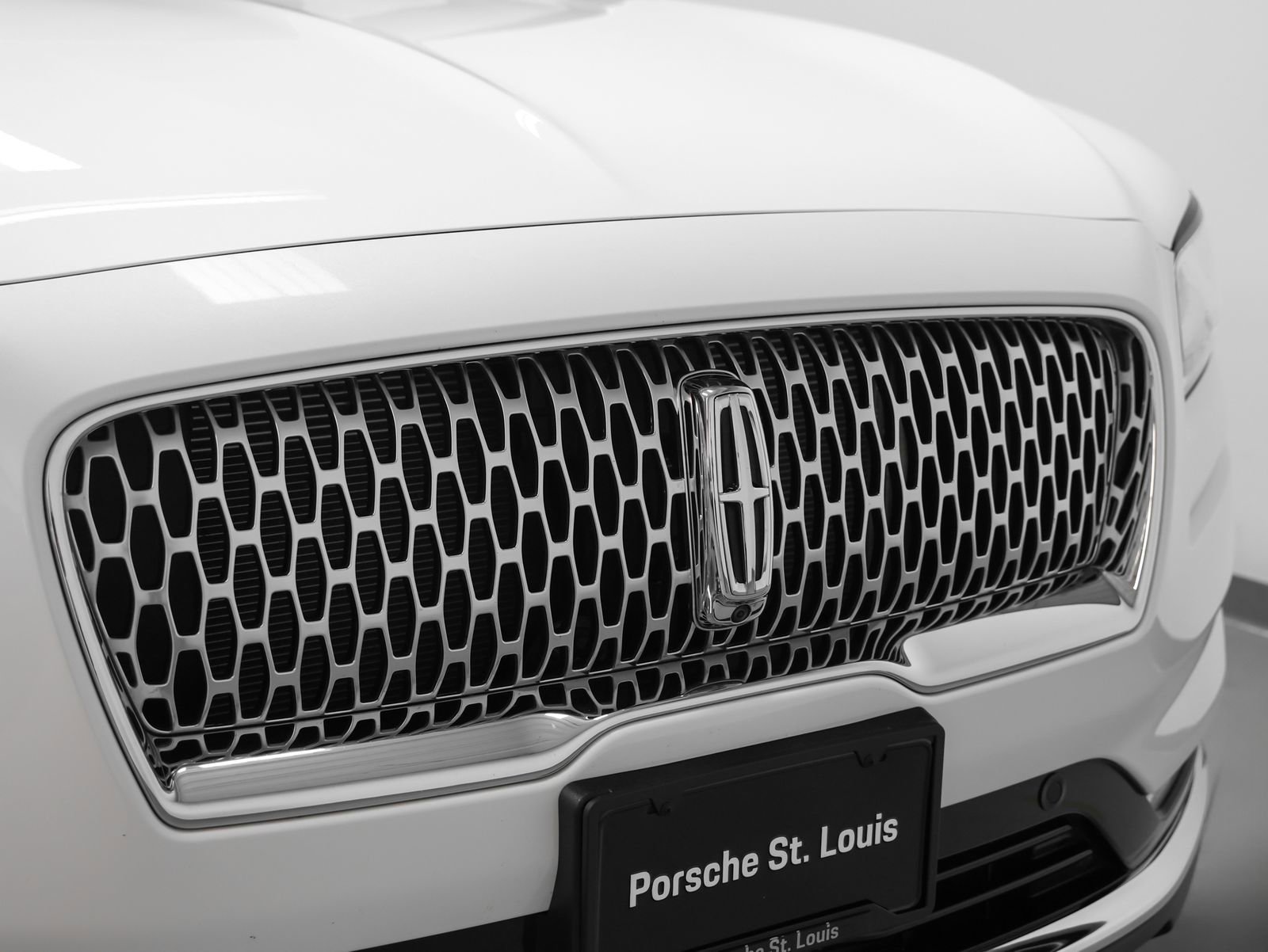 Used 2023 Lincoln Nautilus Black Label AWD/4WD image 16