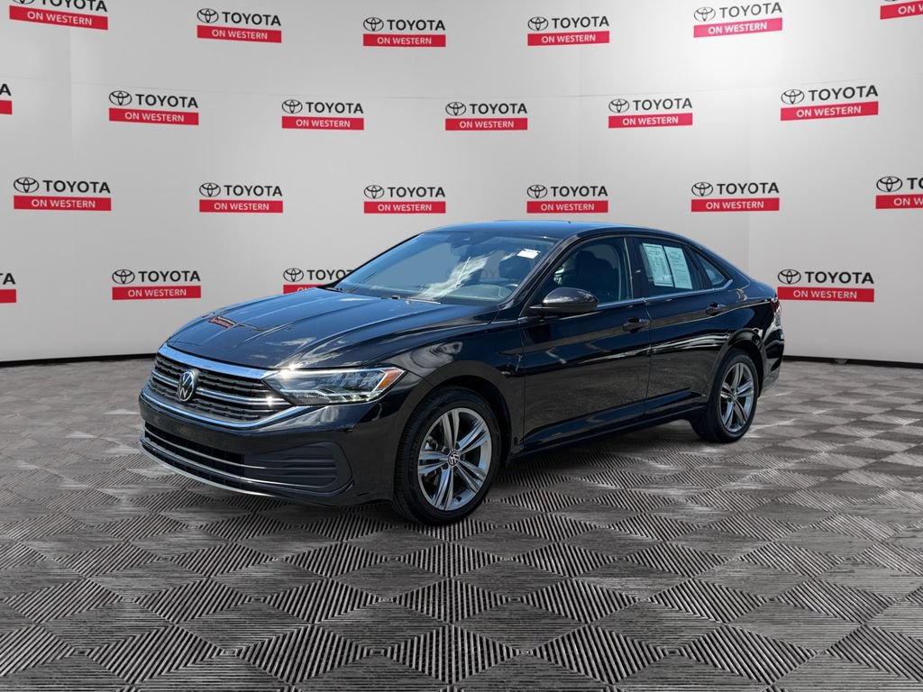 Used 2024 Volkswagen Jetta SE FWD image 1