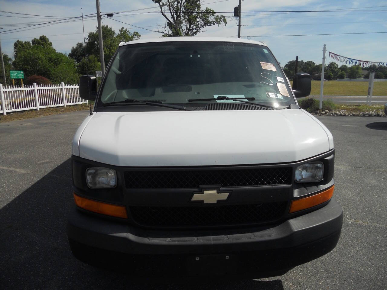Used 2013 Chevrolet Express 2500 RWD image 14