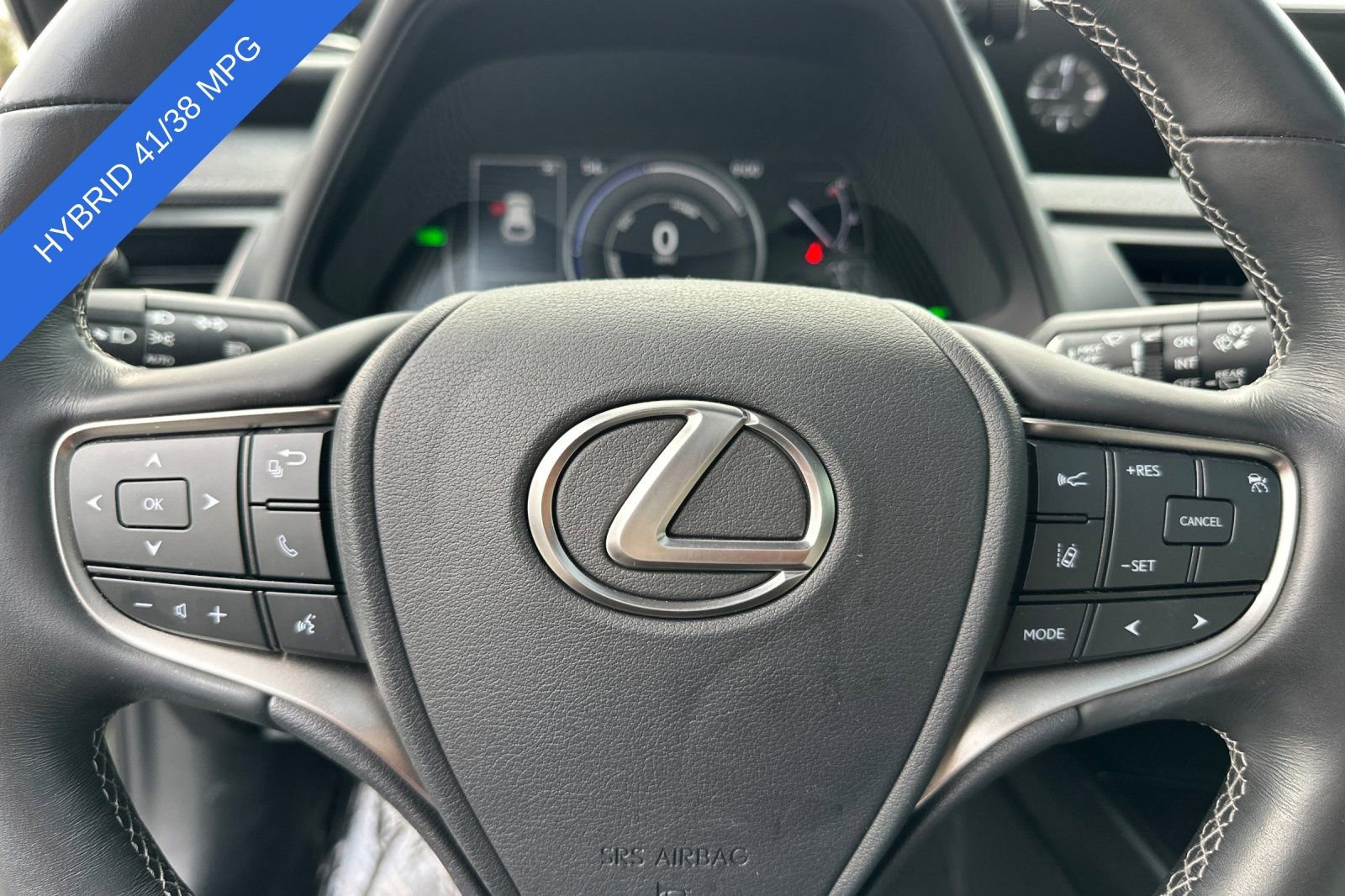 Used 2020 Lexus UX 250h w/ Premium Package image 23