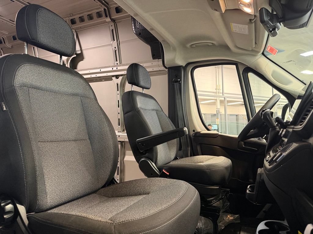 Used 2026 RAM ProMaster 3500 w/ Quick Order Package 22G SLT FWD image 29