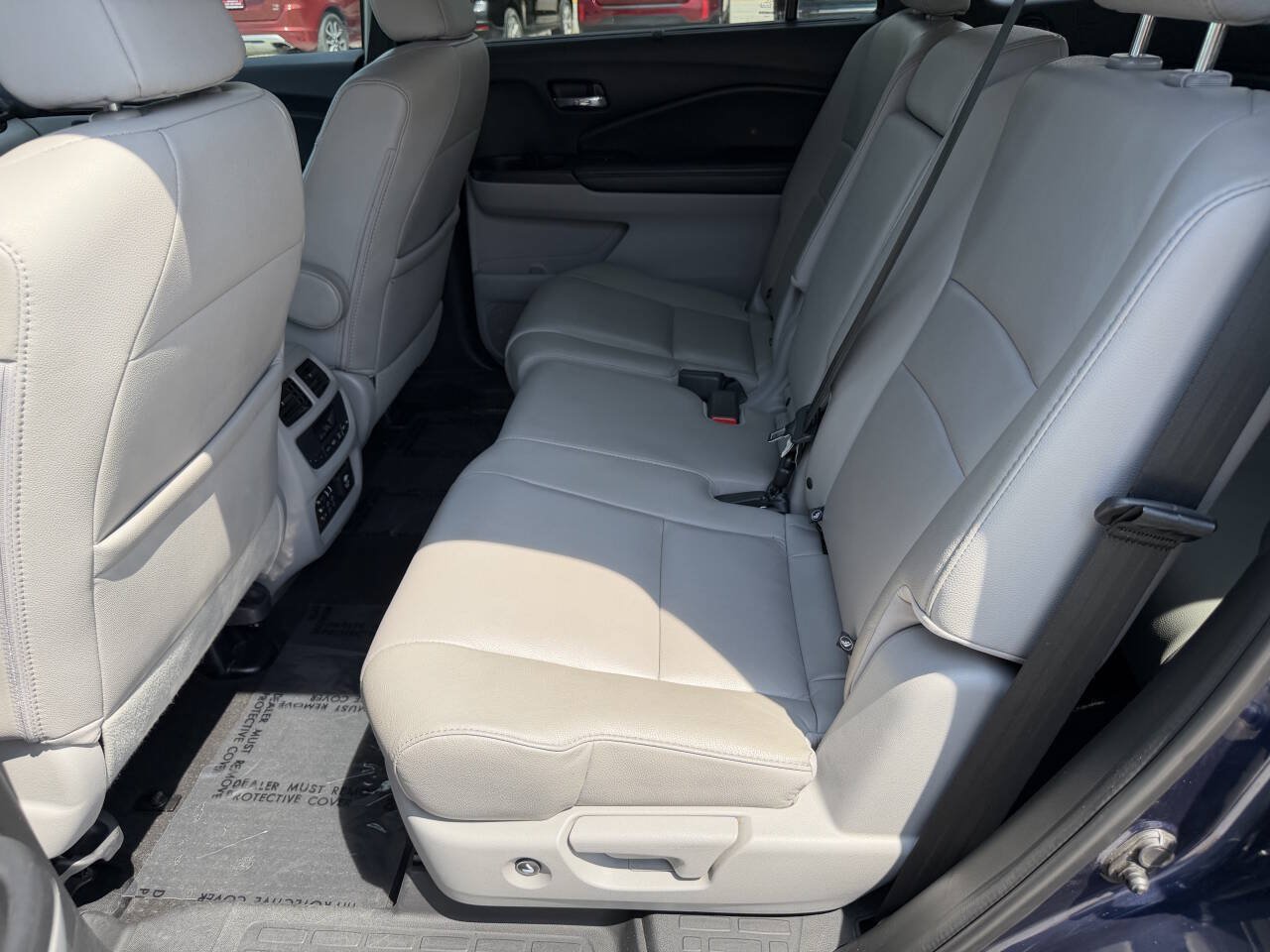 Used 2017 Honda Pilot Touring image 15