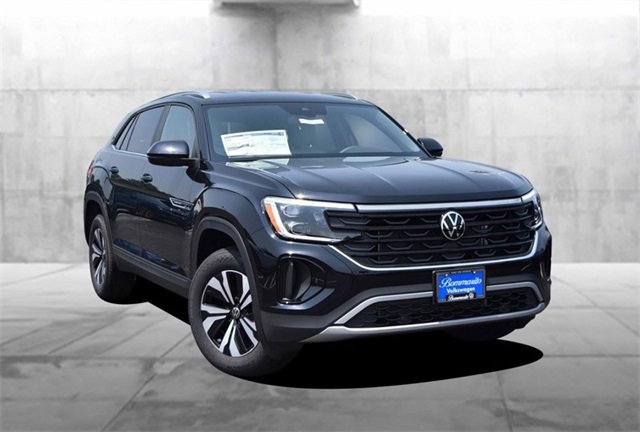 New 2025 Volkswagen Atlas Cross Sport SE image 2