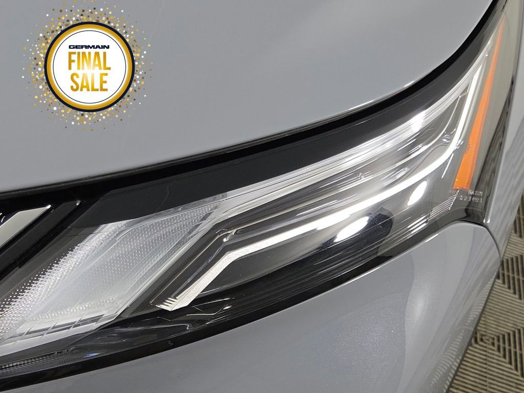 Used 2022 Nissan Rogue Platinum w/ Head-Up Display Package image 10