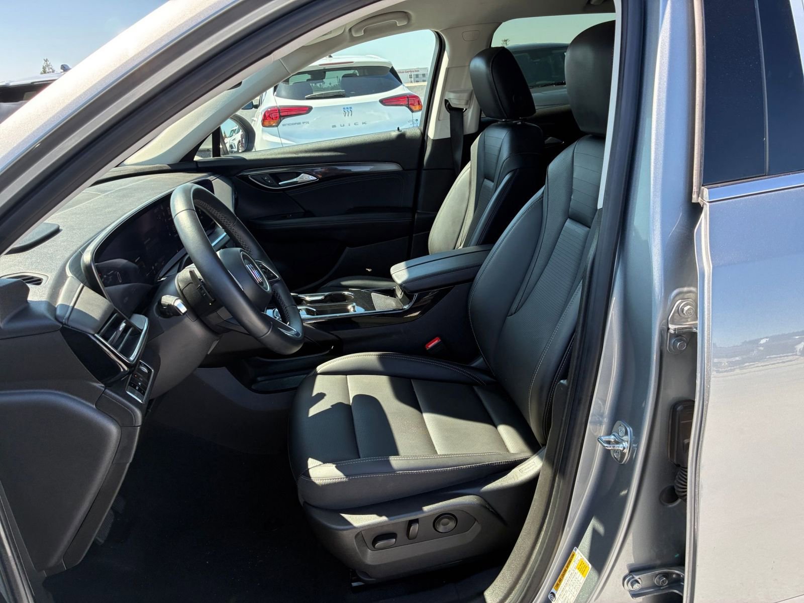 Used 2024 Buick Envision Preferred AWD/4WD image 27