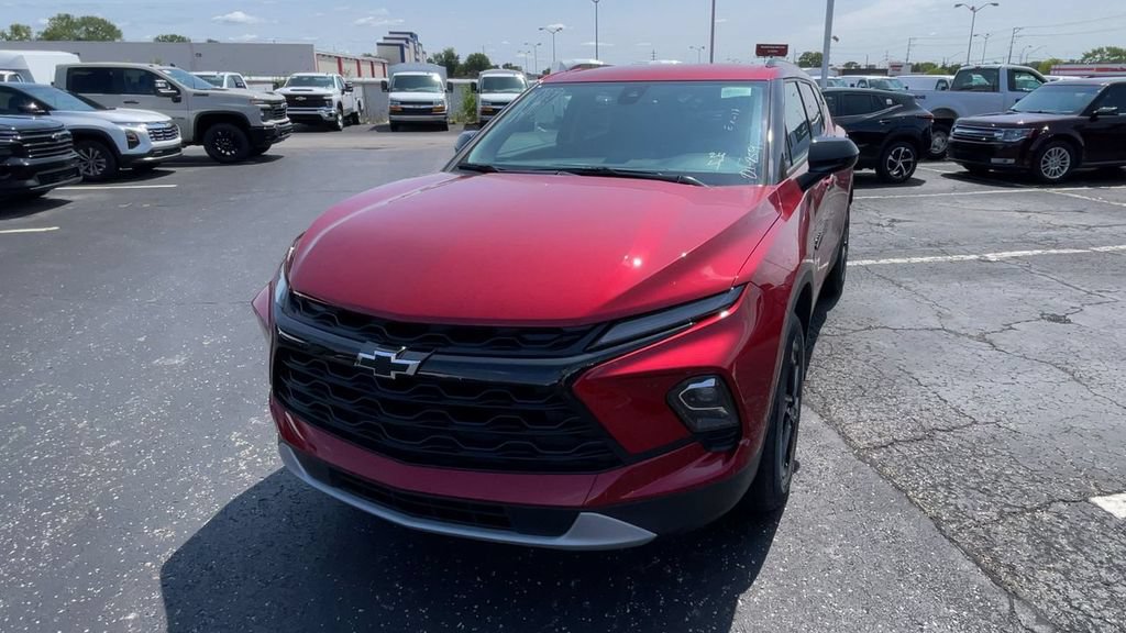 New 2026 Chevrolet Blazer LT w/ Convenience Package FWD image 5