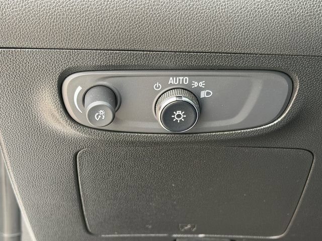 Certified 2024 Buick Encore GX Preferred FWD image 26