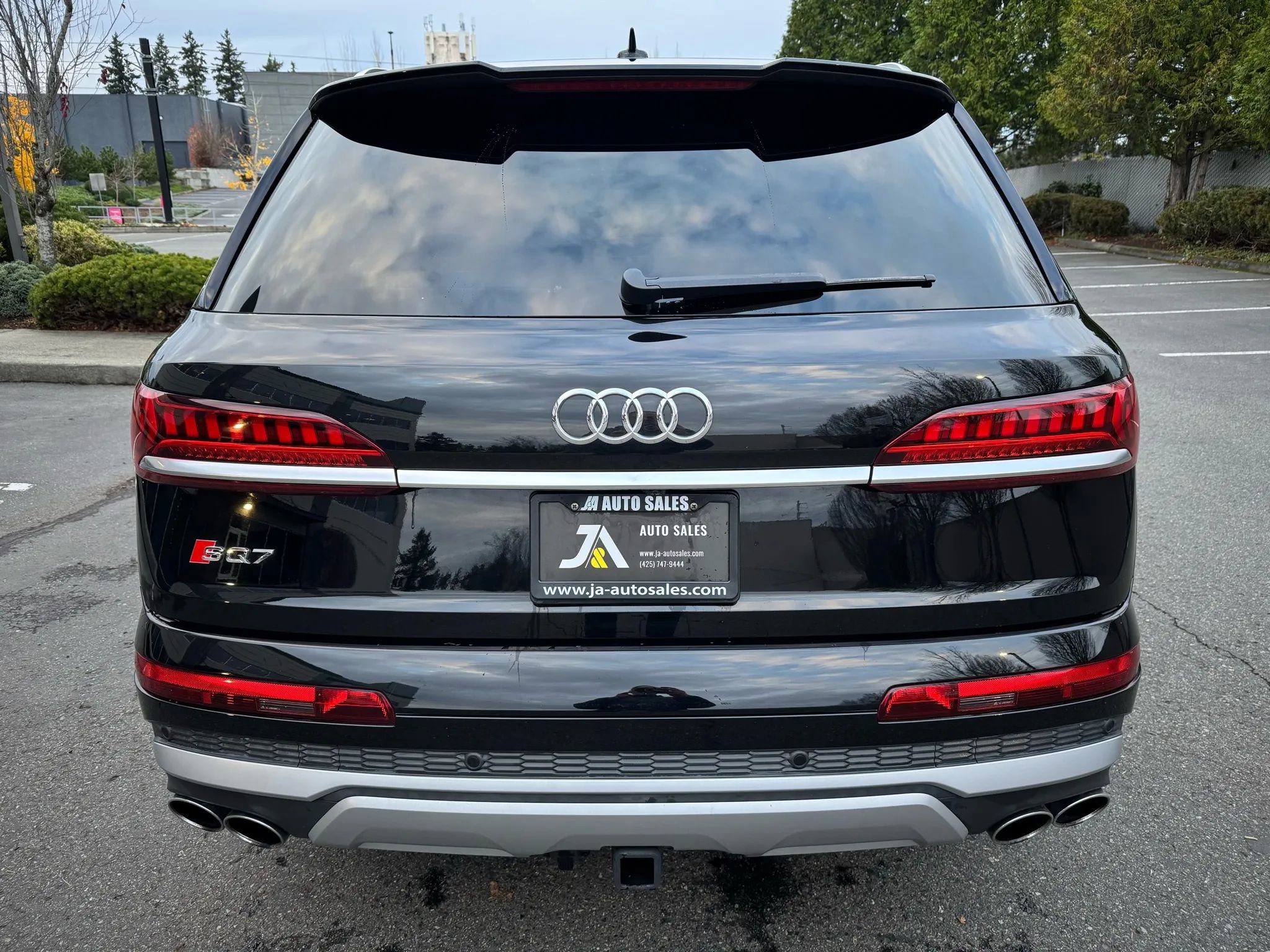 Used 2021 Audi SQ7 Premium Plus image 9