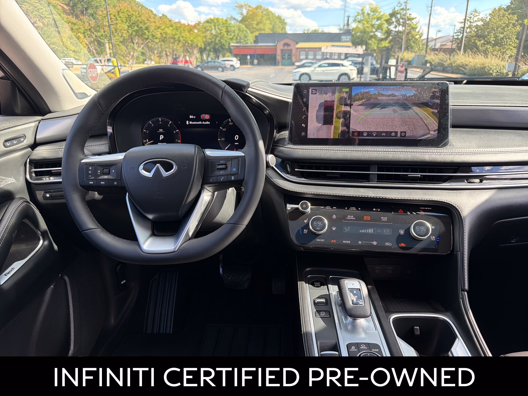 Certified 2026 INFINITI QX60 Luxe w/ Family Package FWD image 20