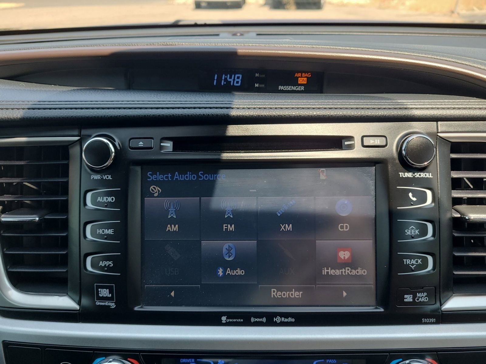 Used 2019 Toyota Highlander Limited AWD/4WD image 17