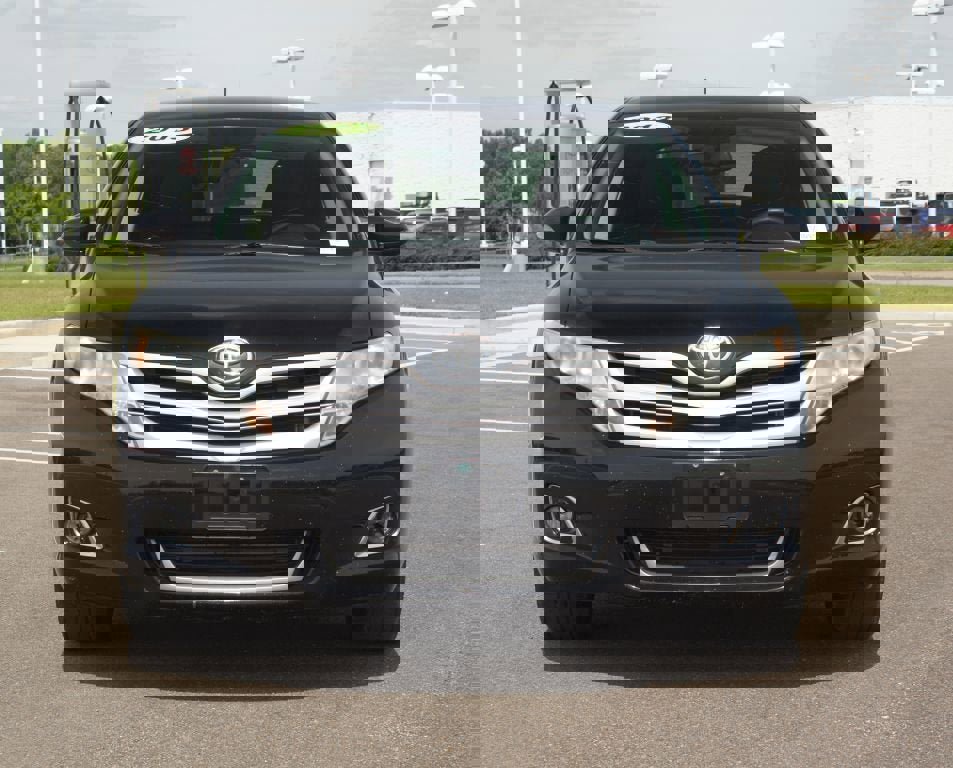 Used 2013 Toyota Venza LE FWD image 15