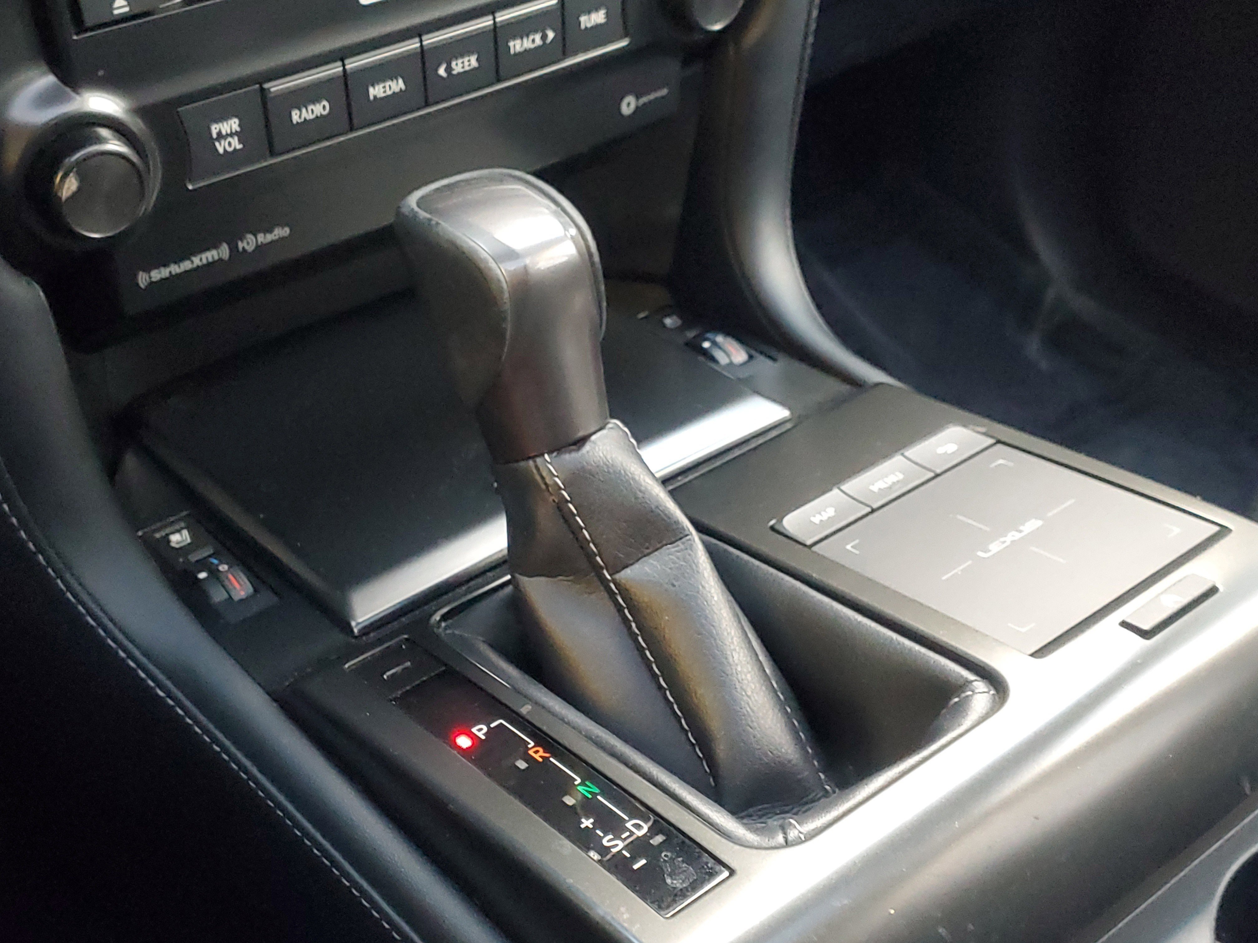 Certified 2022 Lexus GX 460 w/ Black Line Special Edition image 29