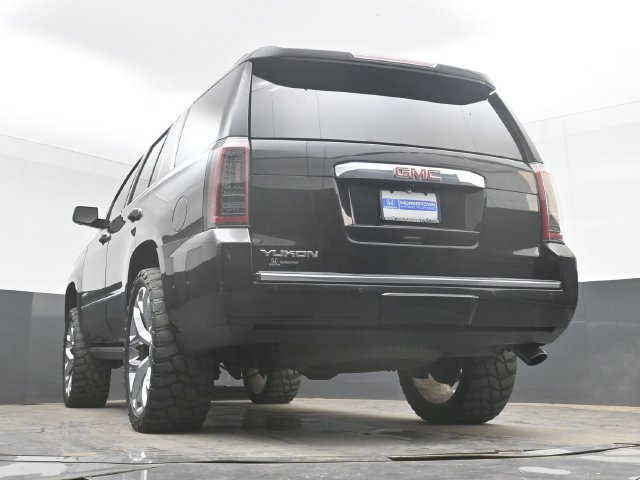 Used 2017 GMC Yukon Denali w/ Open Road Package AWD/4WD image 52