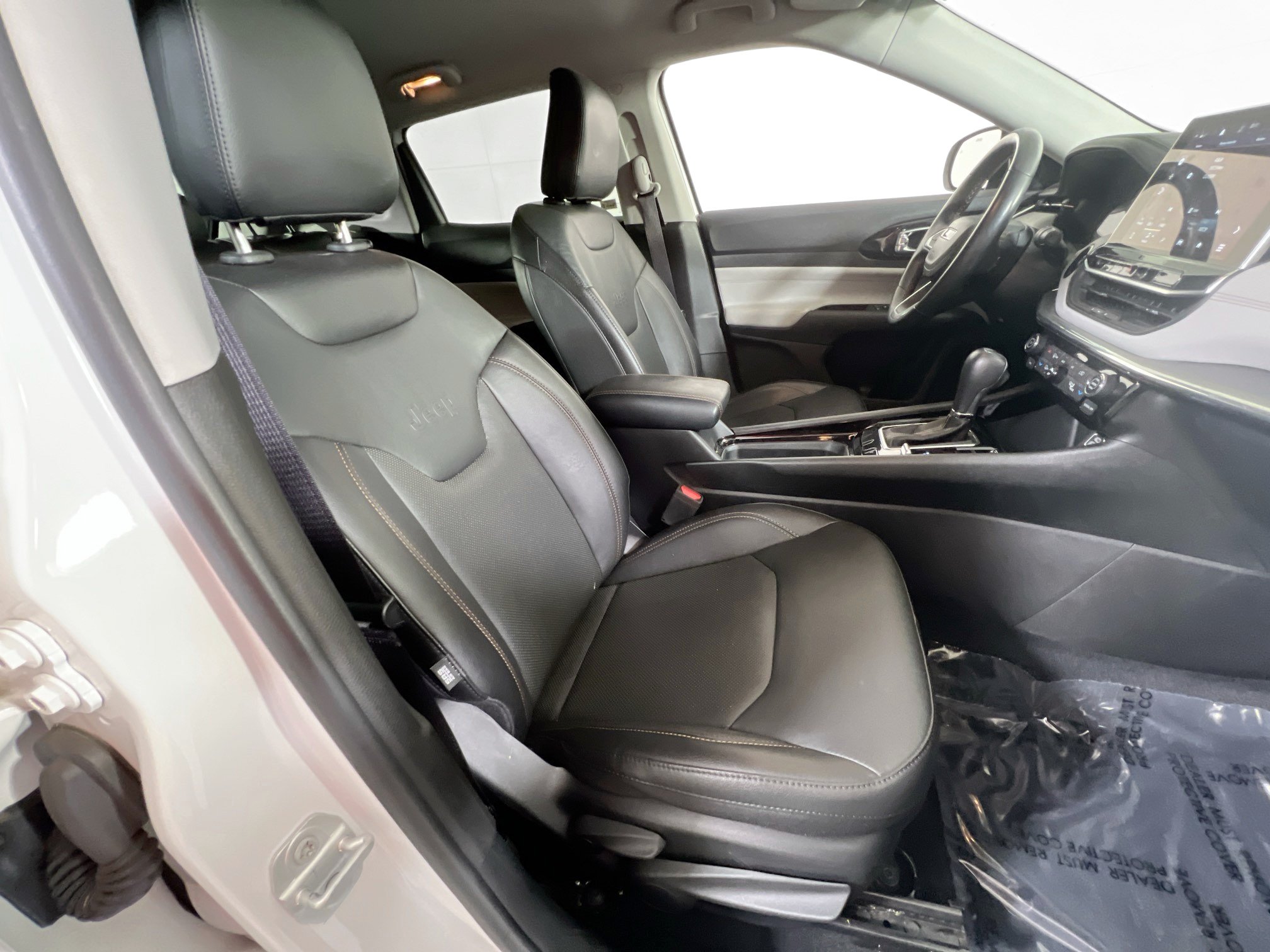 Used 2022 Jeep Compass Limited AWD/4WD image 26