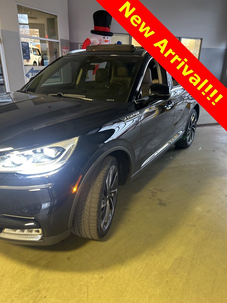 Used 2020 Lincoln Aviator Reserve w/ Equipment Group 202A image 1