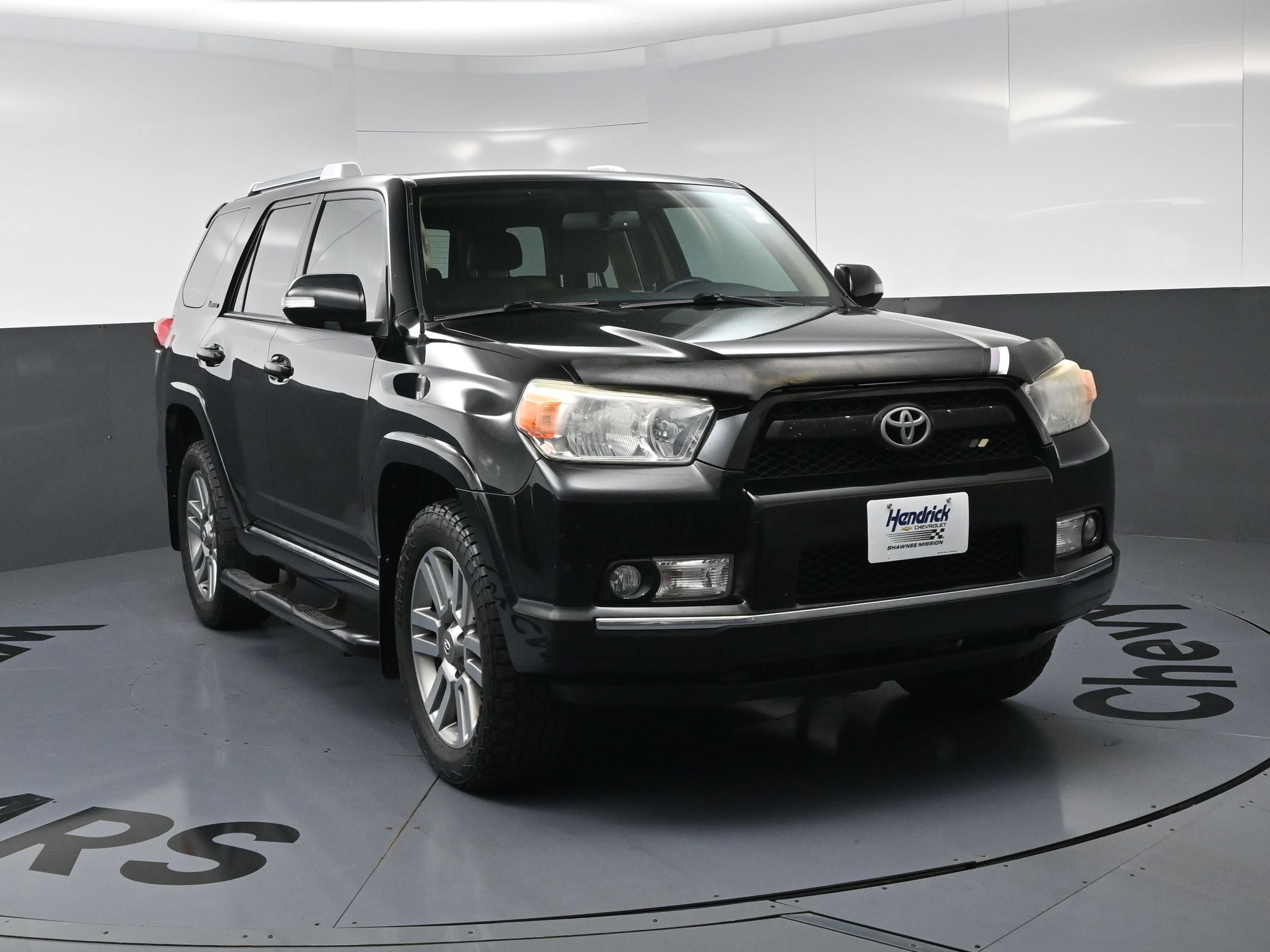 Used 2012 Toyota 4Runner Limited AWD/4WD image 3