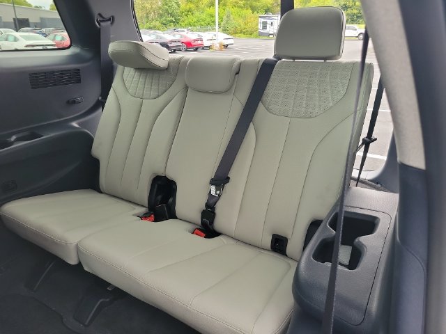 Used 2024 Hyundai Palisade Limited AWD/4WD image 40