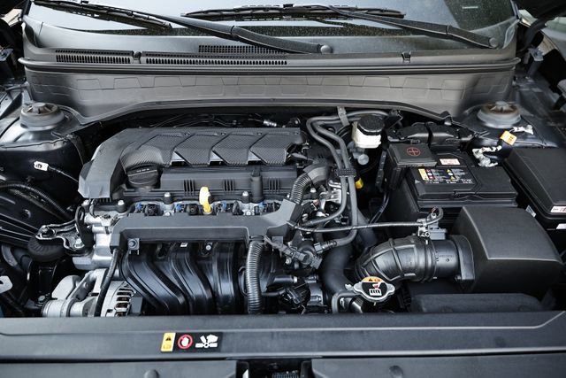 Used 2024 Hyundai Venue SEL image 30