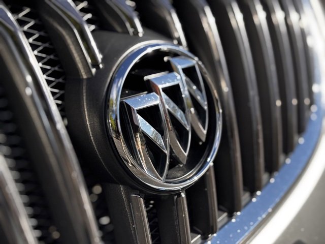 Used 2012 Buick Regal Premium image 26