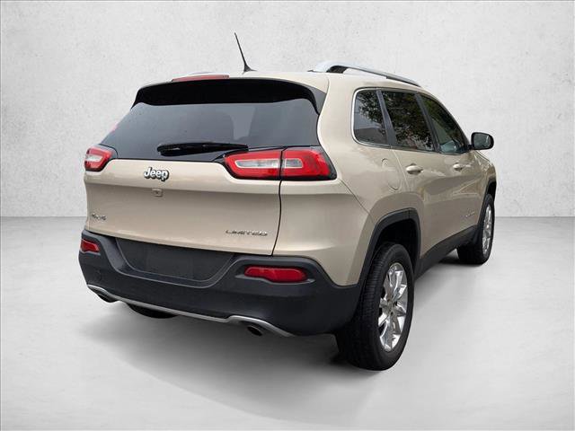 Used 2014 Jeep Cherokee Limited w/ Luxury Group image 5
