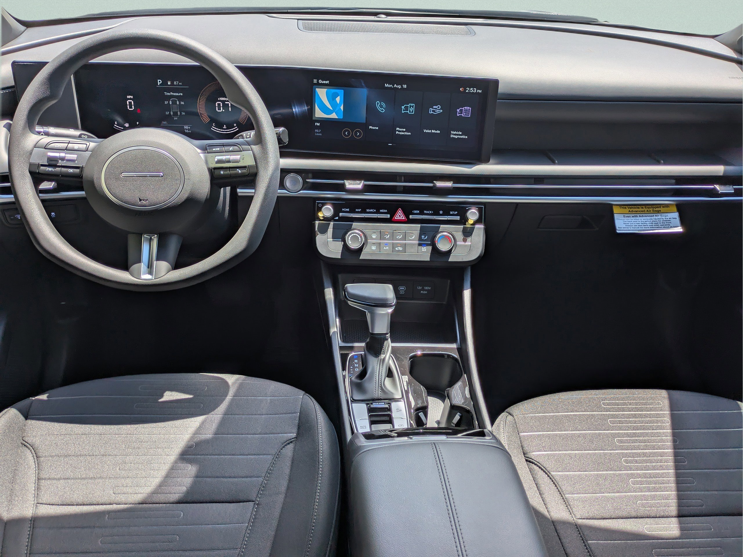Certified 2026 Hyundai Santa Cruz SE FWD image 11
