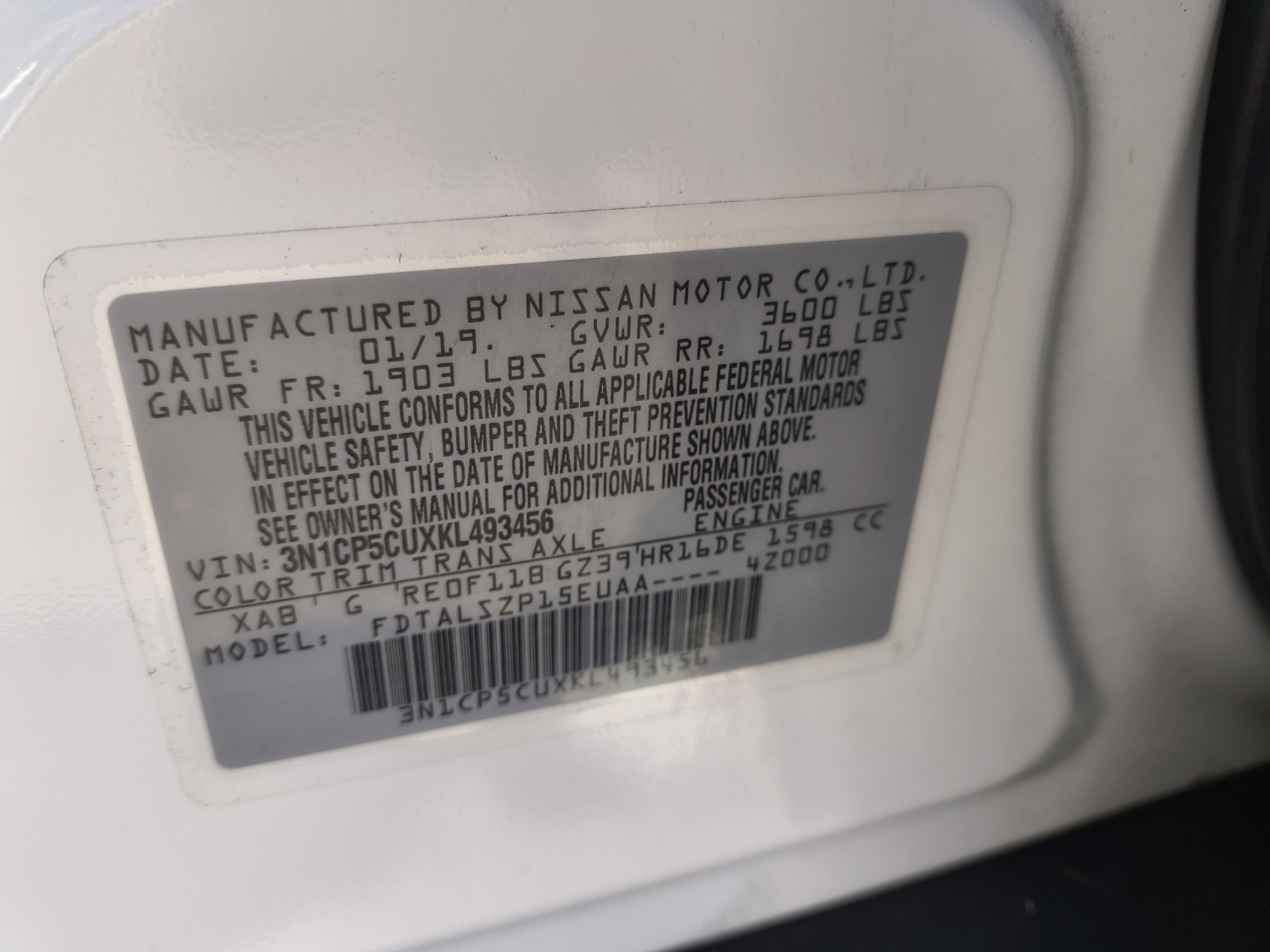 Certified 2019 Nissan Kicks SV FWD image 32